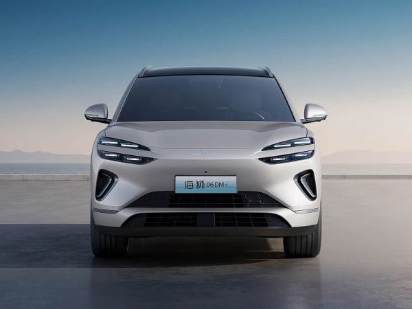 У Geely Monjaro появился сильный конкурент. Представлен BYD Sea Lion 06: не самый мощный кроссовер, но зато дешевый, очень комфортный и с запасом хода 1670 км