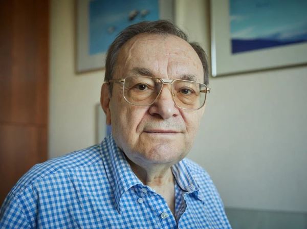 «Жизнь ученого коротка, а рак коварен»