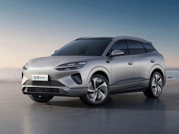 У Geely Monjaro появился сильный конкурент. Представлен BYD Sea Lion 06: не самый мощный кроссовер, но зато дешевый, очень комфортный и с запасом хода 1670 км