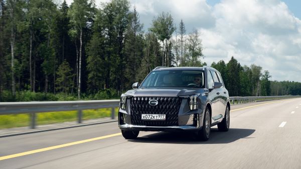 Дорого–богато: тест-драйв гибридного GAC GS8