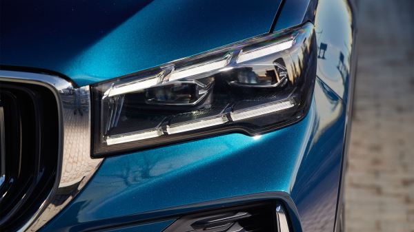 Проверка временем: тест-драйв Geely Monjaro