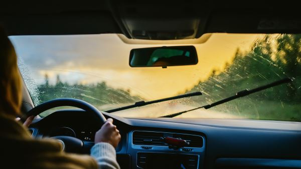 Как подготовить автомобиль к дальней поездке: 5 обязательных пунктов