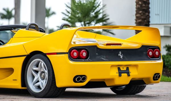 Ferrari модельера Ральфа Лорена могут продать за $7,5 миллионов: что это за машина