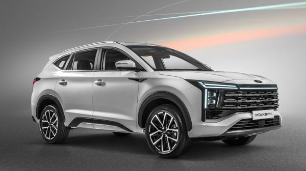 «Москвич» идет по стопам АвтоВАЗа? Спустя 20 дней со старта продаж у многих дилеров так и не появились кроссоверы «Москвич 8» — потенциальных покупателей «кормят завтраками»