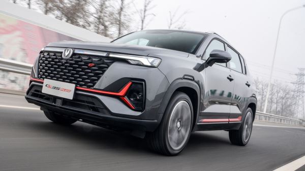 Какой авто купить за 2,5 млн рублей: топ-10 кроссоверов на рынке