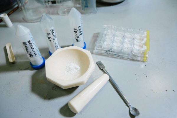 Польза наночастиц: от лечения хронических ран до очистки воды. Интервью с научным сотрудником МИСИС Кристиной Котяковой
