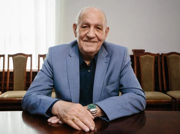 «Главная беда нашего времени — формирование машинного доктора»