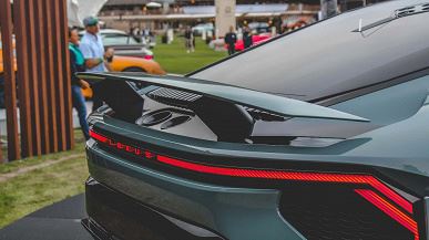 Lexus представила крутой суперкар Sport Concept: под капотом V8 — и никакого электричества
